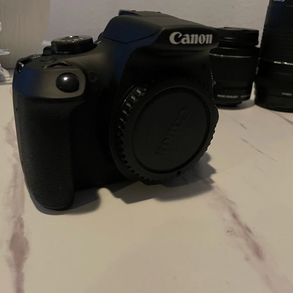 Canon DSLR Camera with Dual Lens Kit - Black